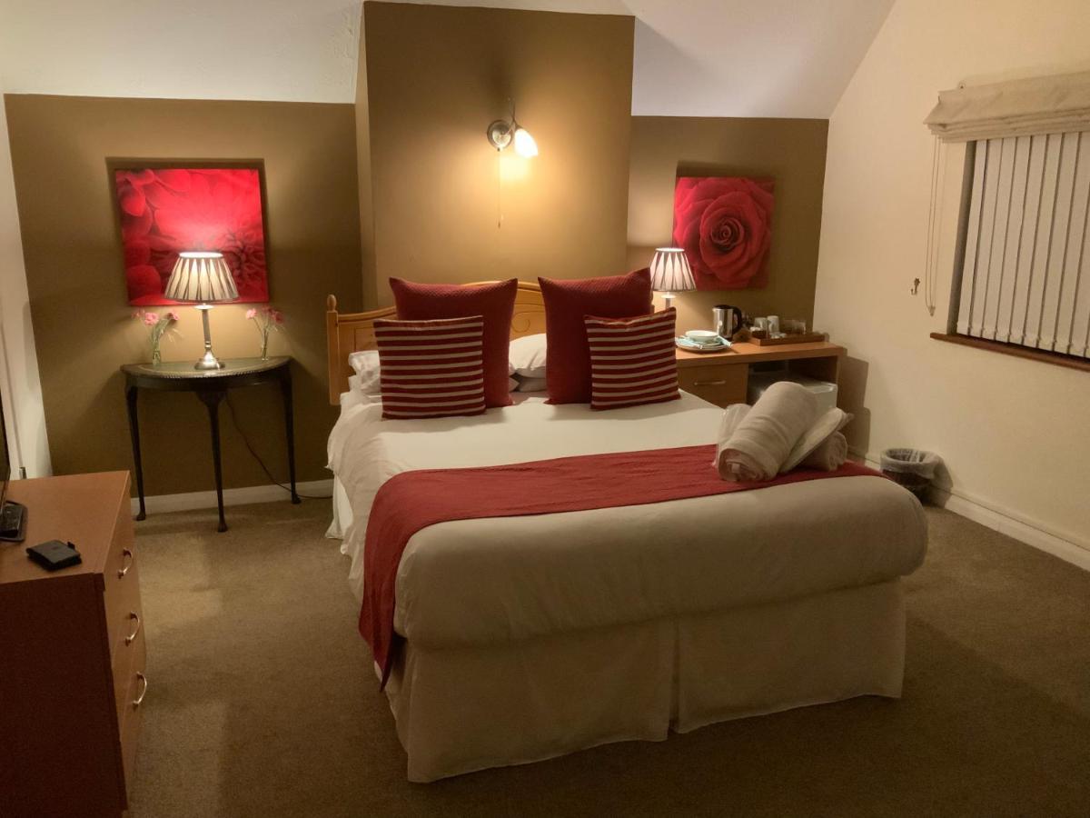 The Bridge Guest House Coltishall Εξωτερικό φωτογραφία